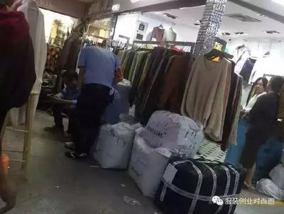 沙河服装批发市场 四十载铸就服装帝国，二十万人生计之基