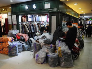 服装批发市场进货技巧 助力鞋帽店店主实现年入百万