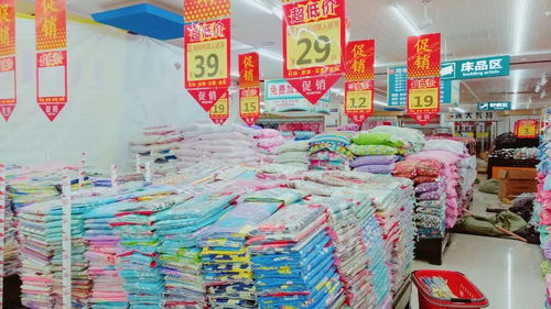 潮衣库服装批发城盛大开业 每日免费送3000份好礼