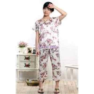 携手共赢，共绘夏装新篇章——2011新款夏装丝绸系列，诚邀服装批发零售商合作